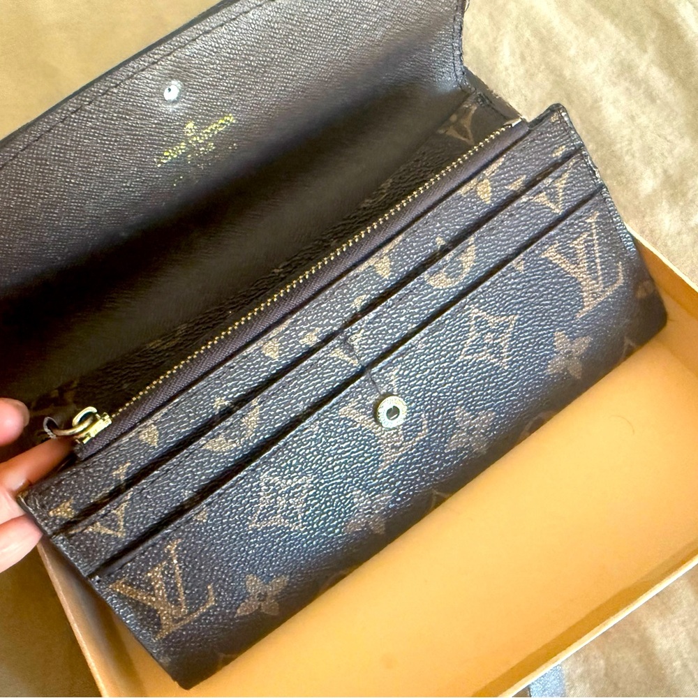 LV wallet